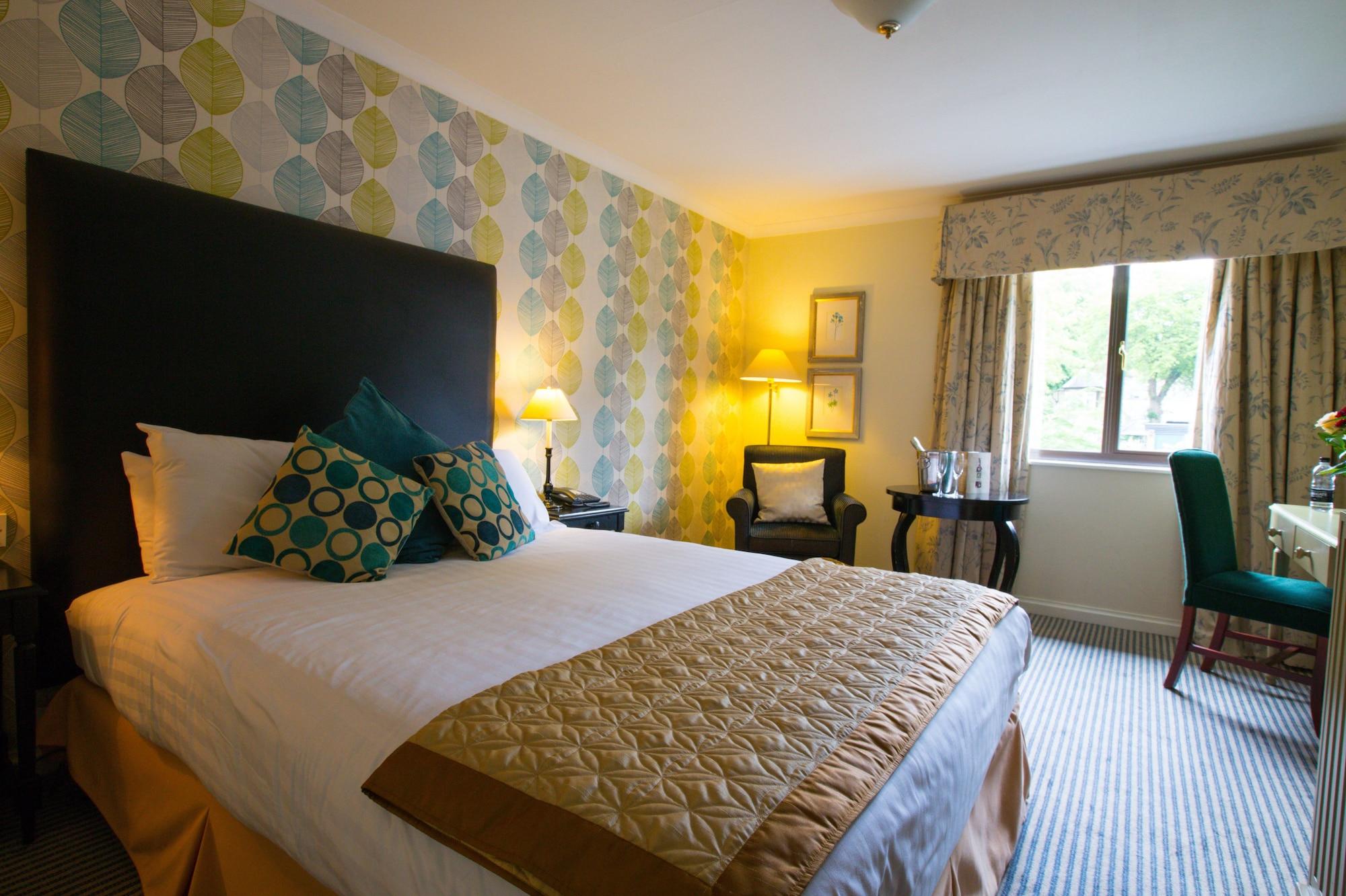 Kingston Lodge Hotel Kingston upon Thames  Esterno foto