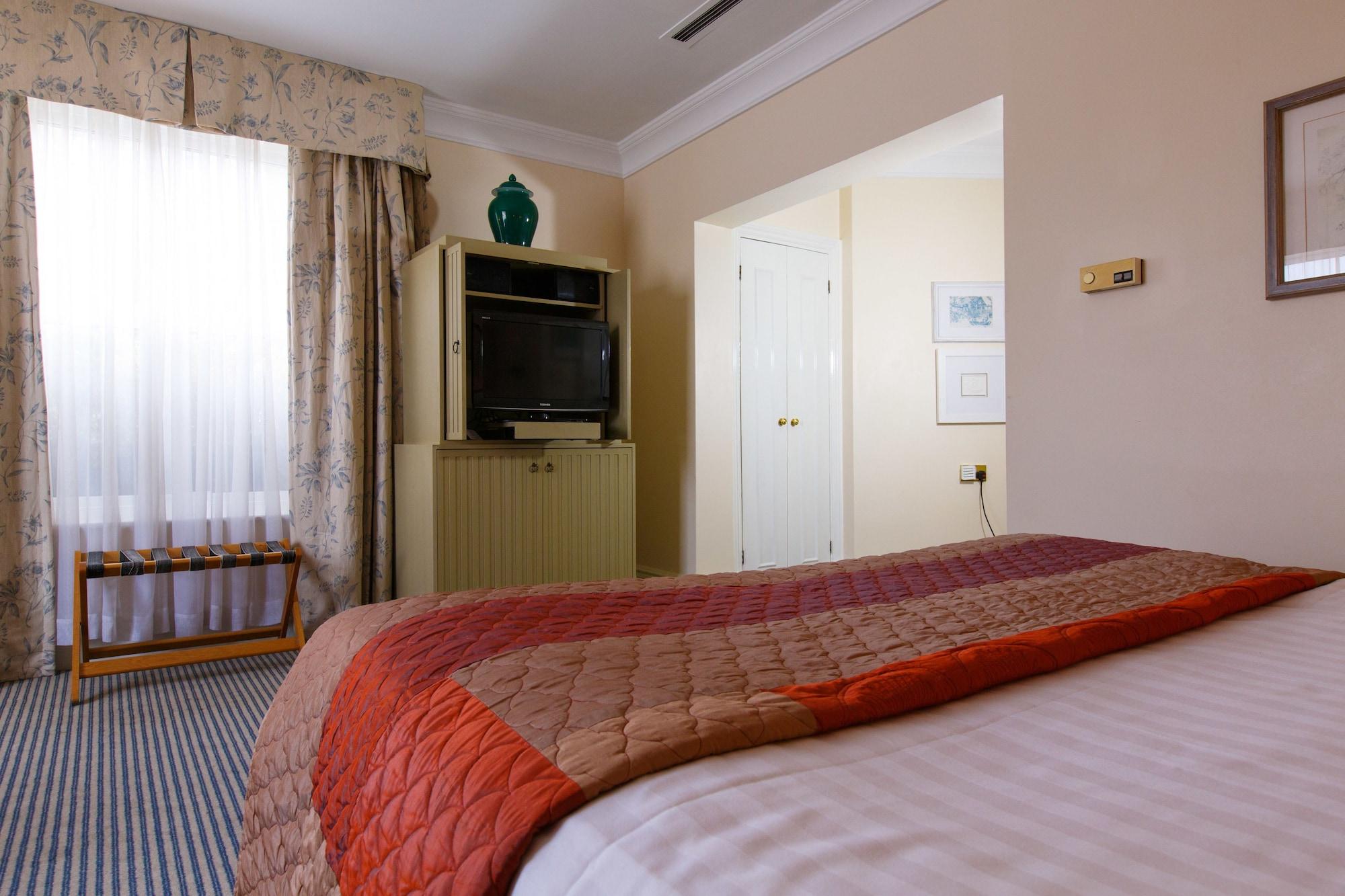 Kingston Lodge Hotel Kingston upon Thames  Esterno foto