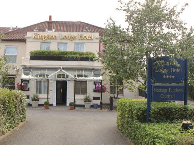 Kingston Lodge Hotel Kingston upon Thames  Esterno foto